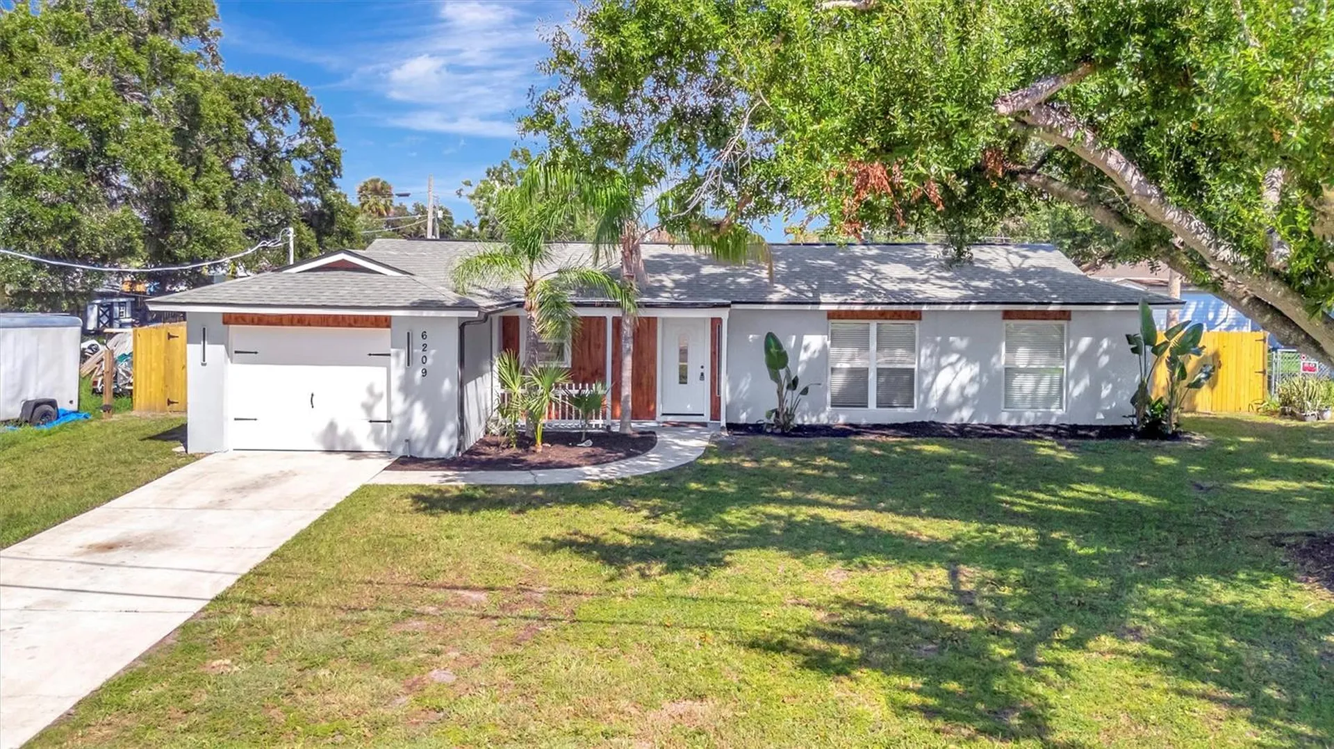 6209 Flamingo Drive Apollo Beach FL 33572