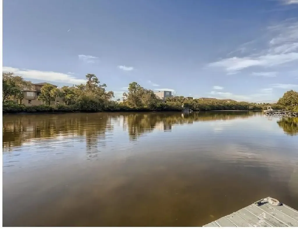 1-2 Green Key New Port Richey FL 34652