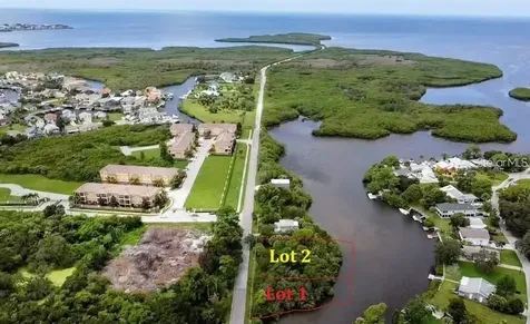 1-2 Green Key New Port Richey FL 34652