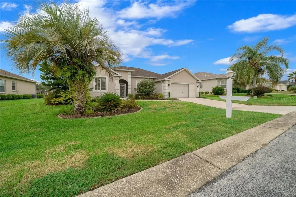 1900 NW 57th Court Ocala FL 34482