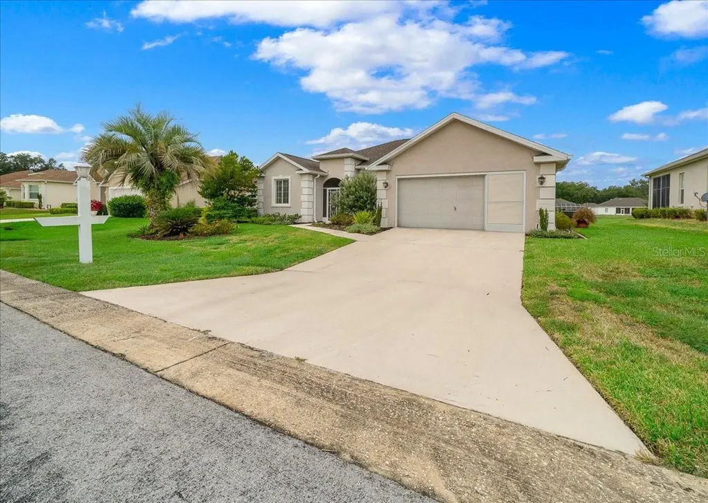 1900 NW 57th Court Ocala FL 34482