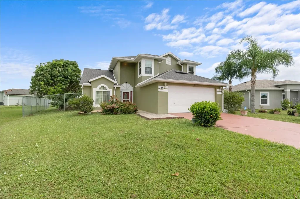 321 Edgewood Court Kissimmee FL 34759