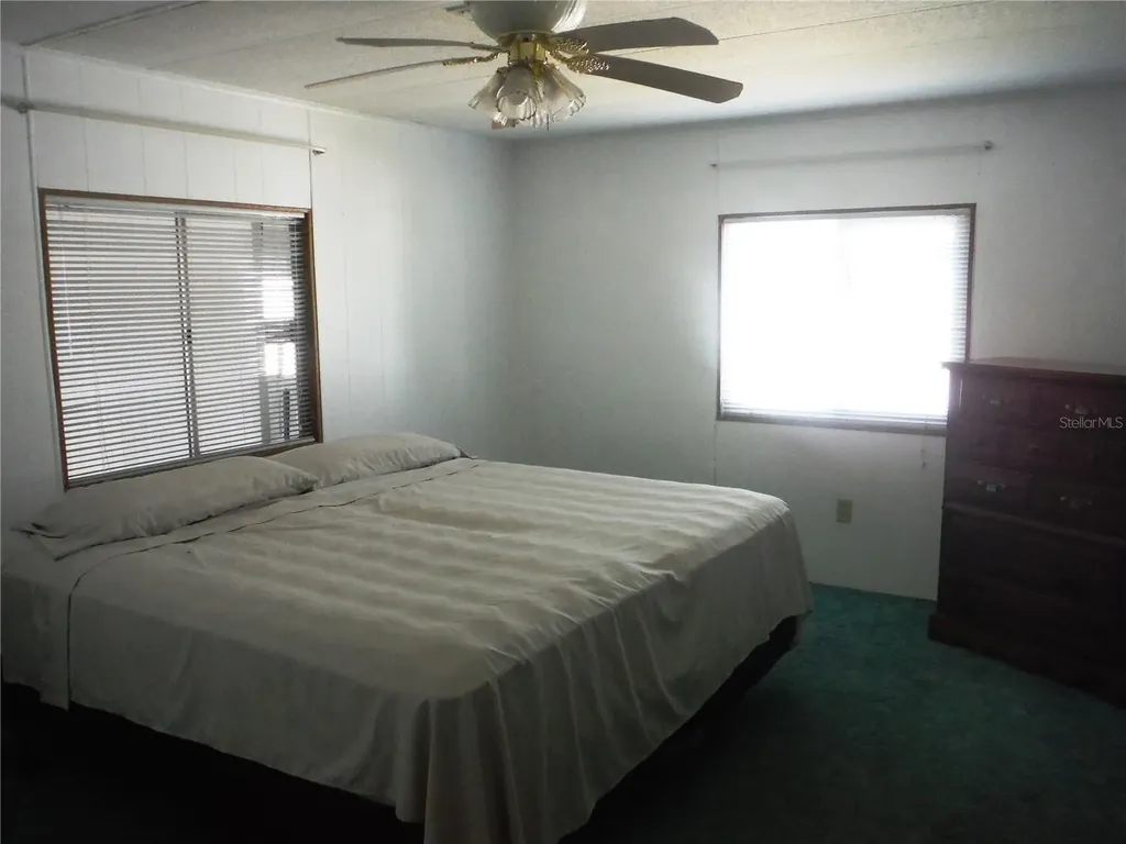 139 Forest Lane Safety Harbor FL 34695