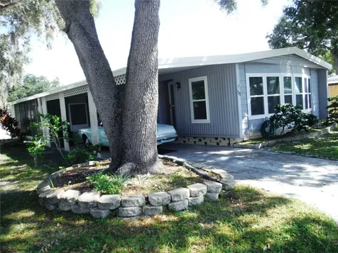 139 Forest Lane Safety Harbor FL 34695