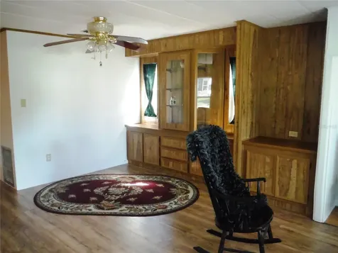139 Forest Lane Safety Harbor FL 34695