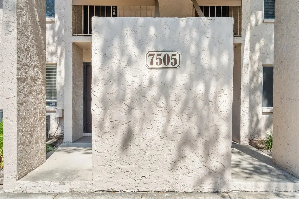 7505 Pitch Pine Circle Tampa FL 33617