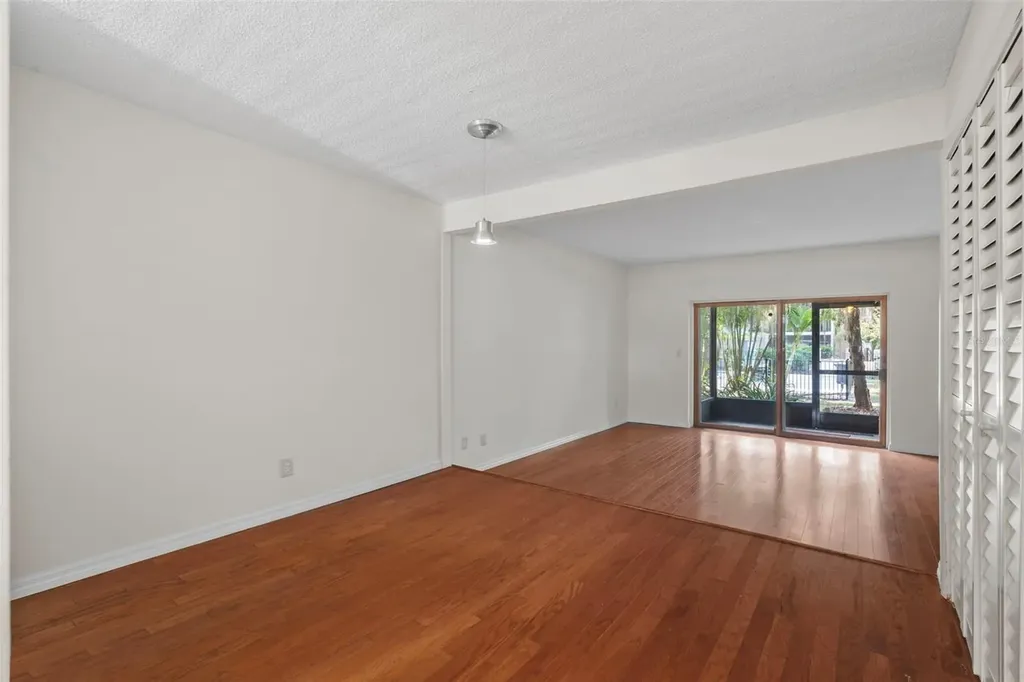 7505 Pitch Pine Circle Tampa FL 33617