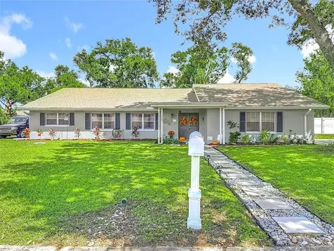 2207 Princess Way Brandon FL 33511
