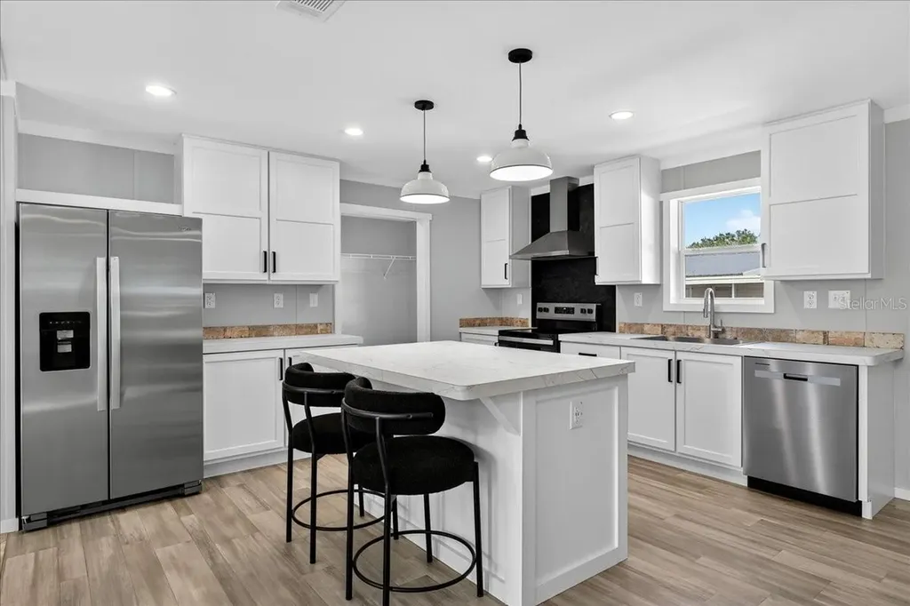 24116 Armadillo Road Astor FL 32102