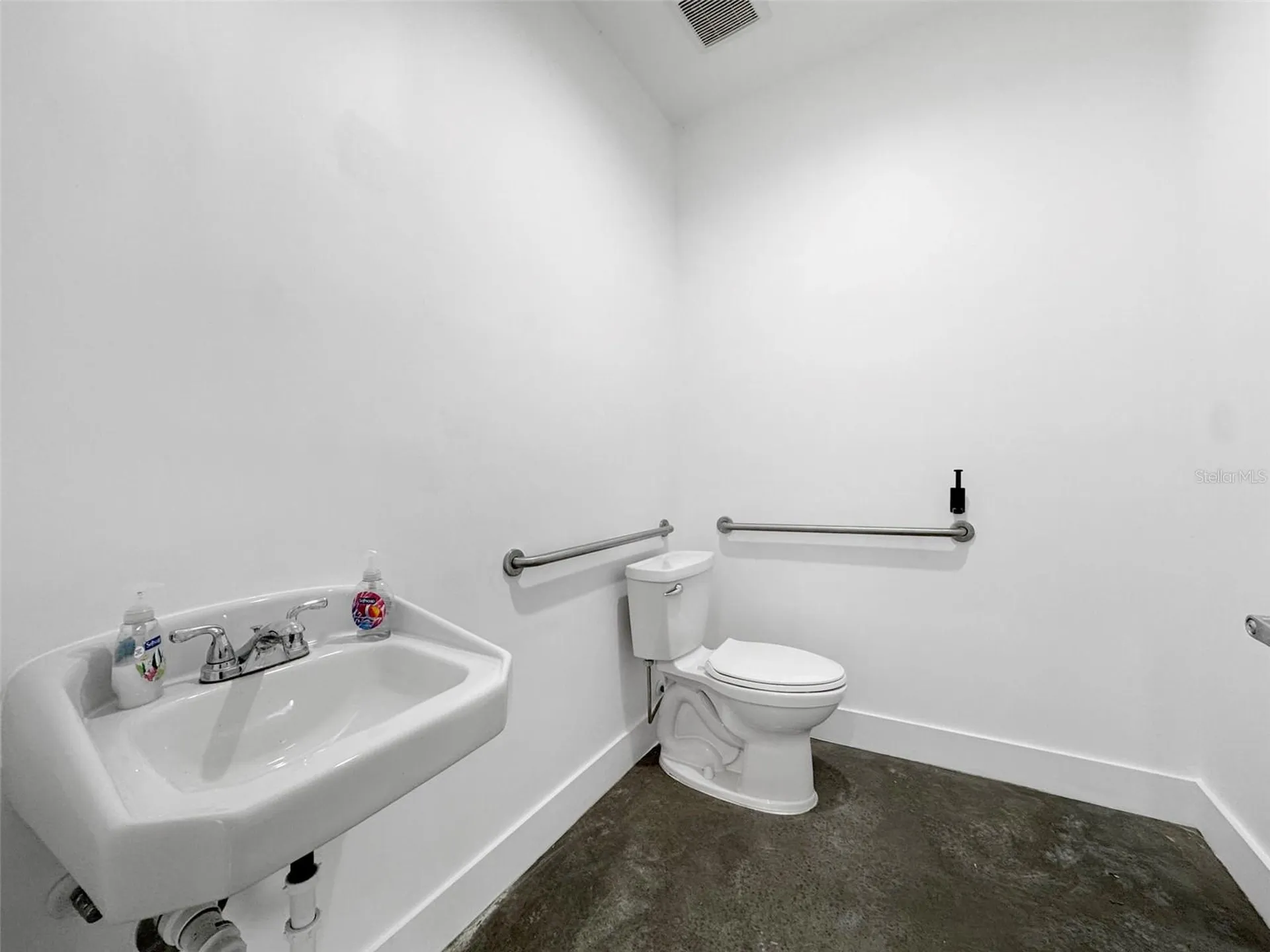 10830 Navajo Drive St Petersburg FL 33708