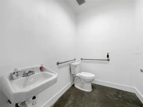 10830 Navajo Drive St Petersburg FL 33708