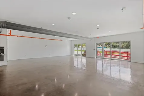 10830 Navajo Drive St Petersburg FL 33708