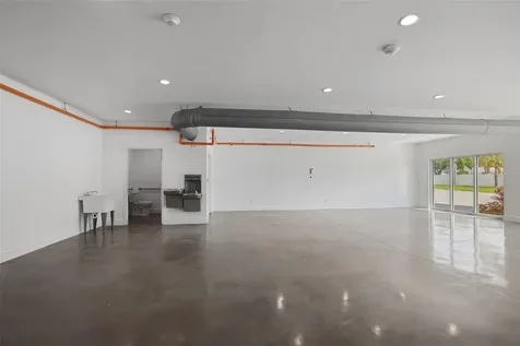 10830 Navajo Drive St Petersburg FL 33708