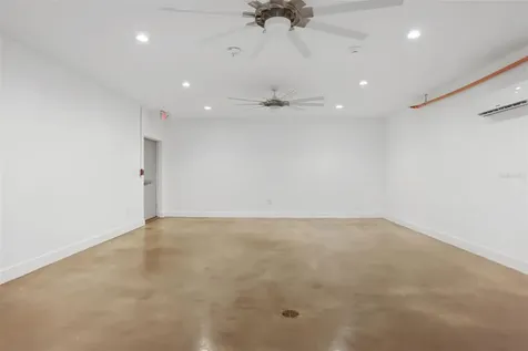 10830 Navajo Drive St Petersburg FL 33708