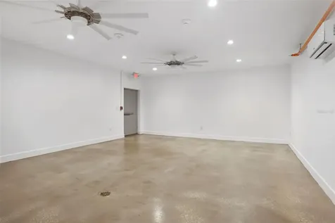 10830 Navajo Drive St Petersburg FL 33708