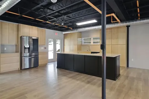 10830 Navajo Drive St Petersburg FL 33708