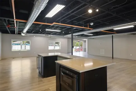 10830 Navajo Drive St Petersburg FL 33708