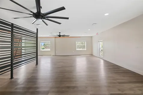 10830 Navajo Drive St Petersburg FL 33708