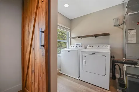 10830 Navajo Drive St Petersburg FL 33708