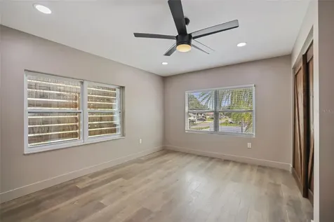 10830 Navajo Drive St Petersburg FL 33708