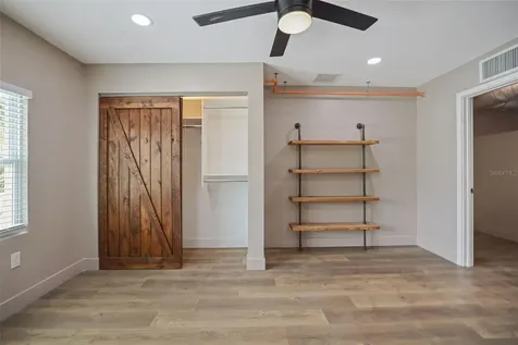 10830 Navajo Drive St Petersburg FL 33708