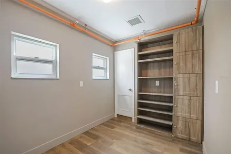 10830 Navajo Drive St Petersburg FL 33708