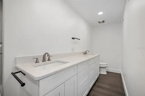 10830 Navajo Drive St Petersburg FL 33708