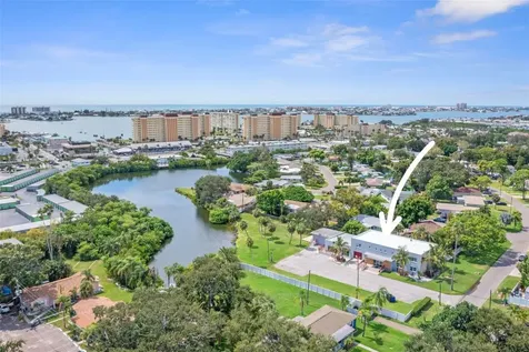 10830 Navajo Drive St Petersburg FL 33708