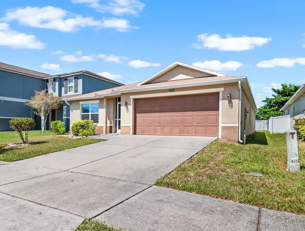 11632 Tangle Stone Drive Gibsonton FL 33534