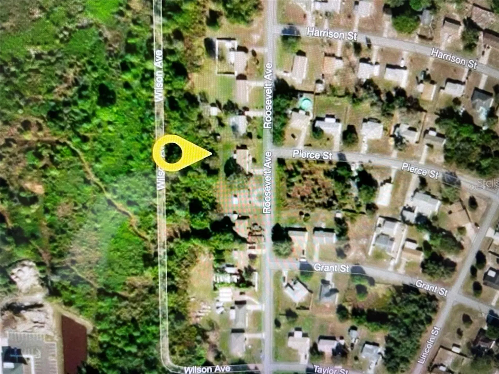 Roosevelt Avenue Lake Wales FL 33859