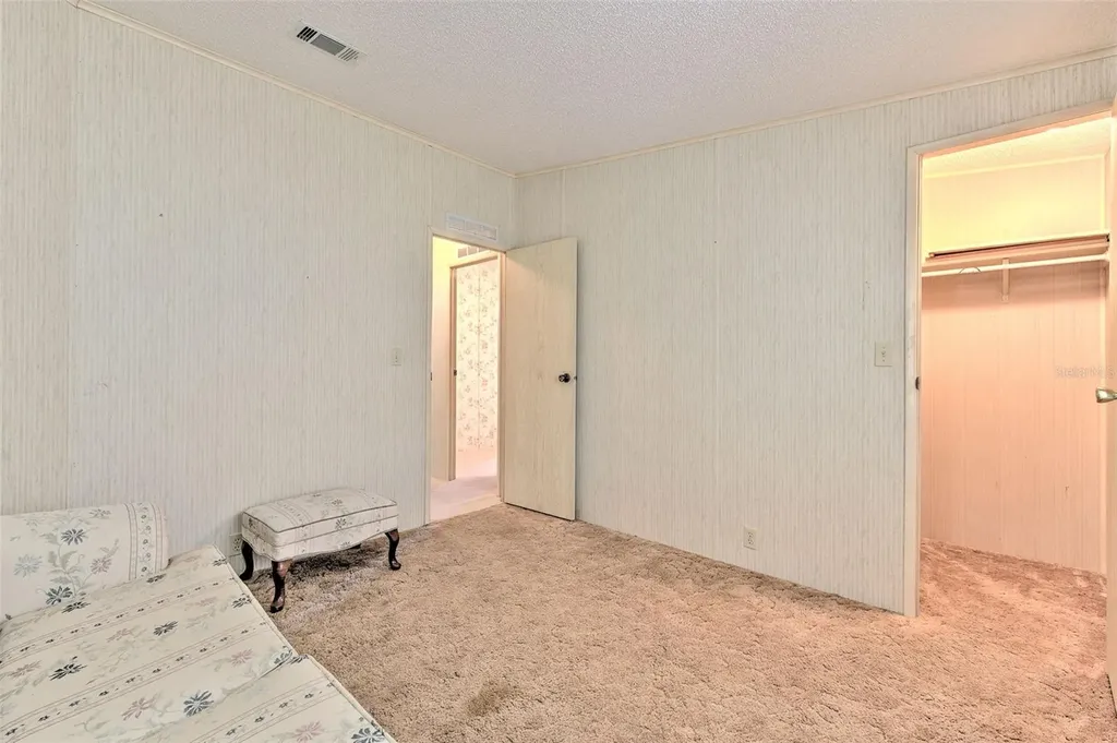 37605 Amigo Drive Zephyrhills FL 33541
