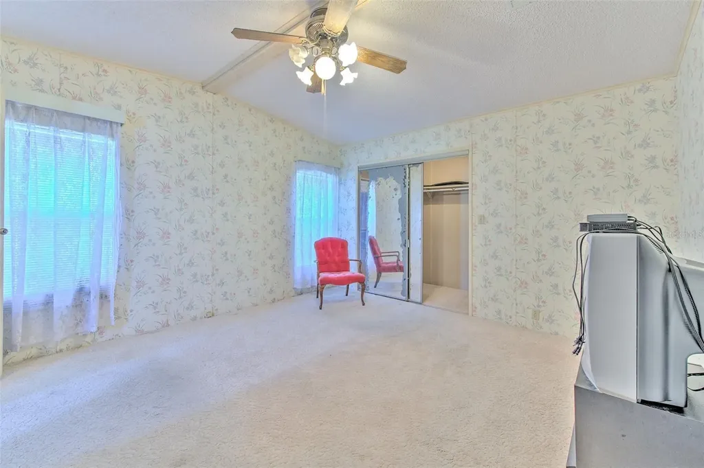 37605 Amigo Drive Zephyrhills FL 33541