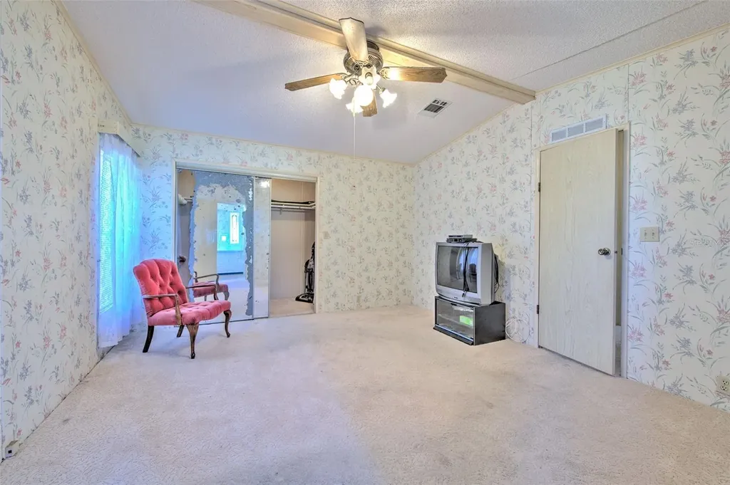 37605 Amigo Drive Zephyrhills FL 33541