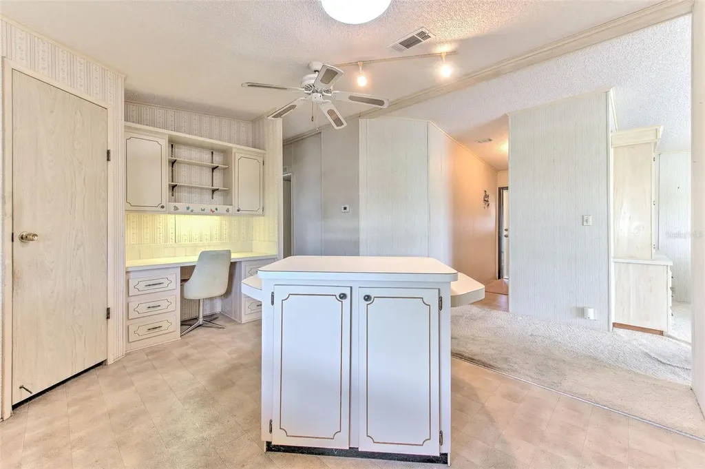 37605 Amigo Drive Zephyrhills FL 33541