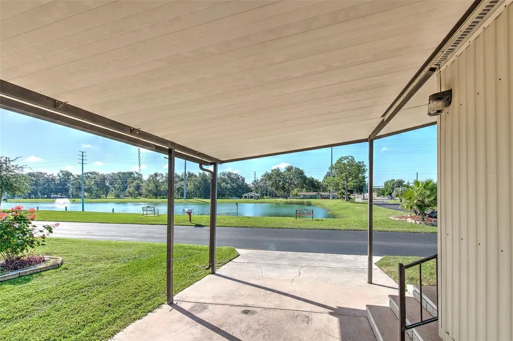 37605 Amigo Drive Zephyrhills FL 33541