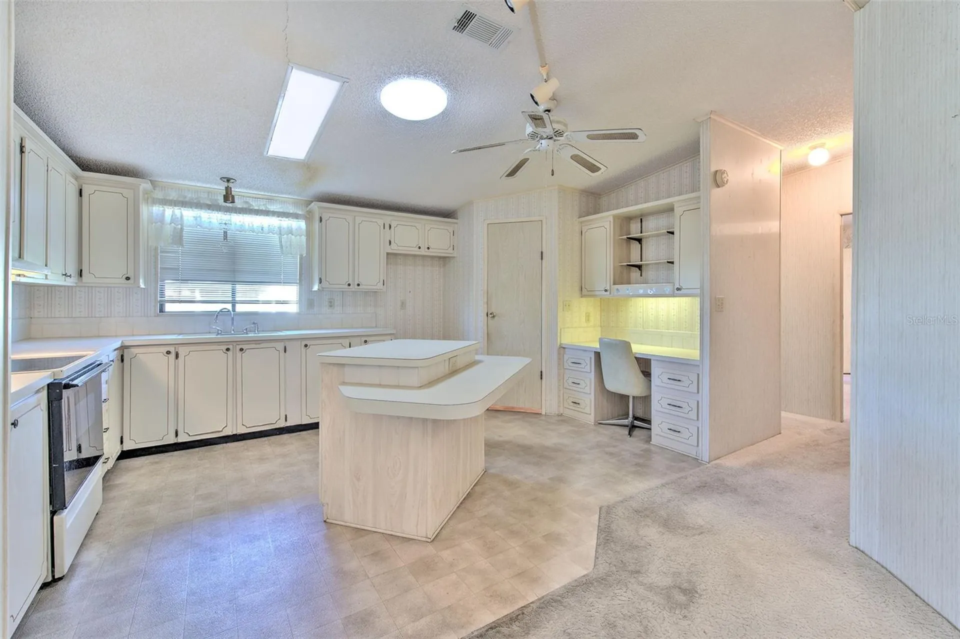 37605 Amigo Drive Zephyrhills FL 33541
