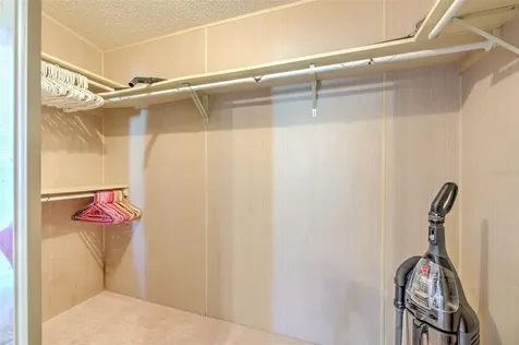 37605 Amigo Drive Zephyrhills FL 33541