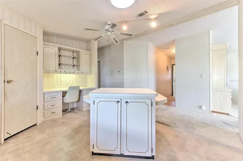37605 Amigo Drive Zephyrhills FL 33541