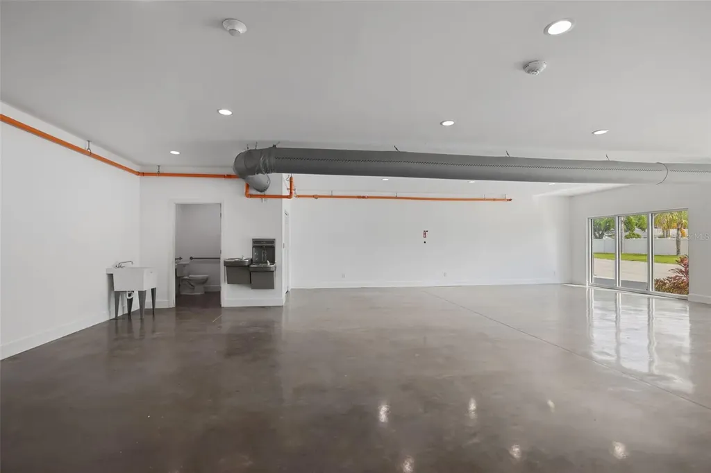 10830 Navajo Drive St Petersburg FL 33708