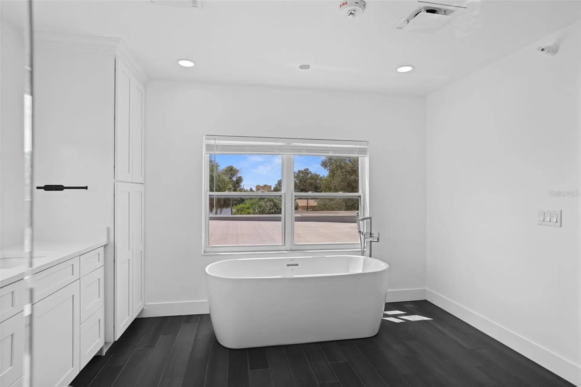 10830 Navajo Drive St Petersburg FL 33708