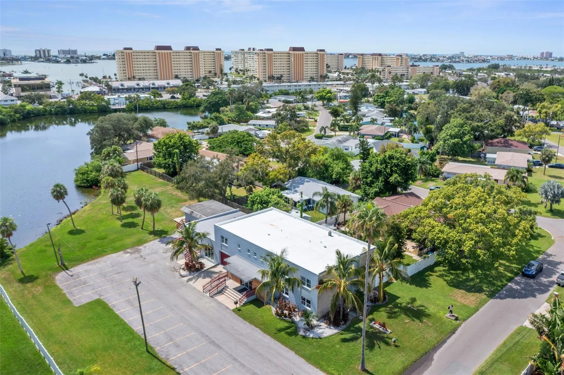 10830 Navajo Drive St Petersburg FL 33708