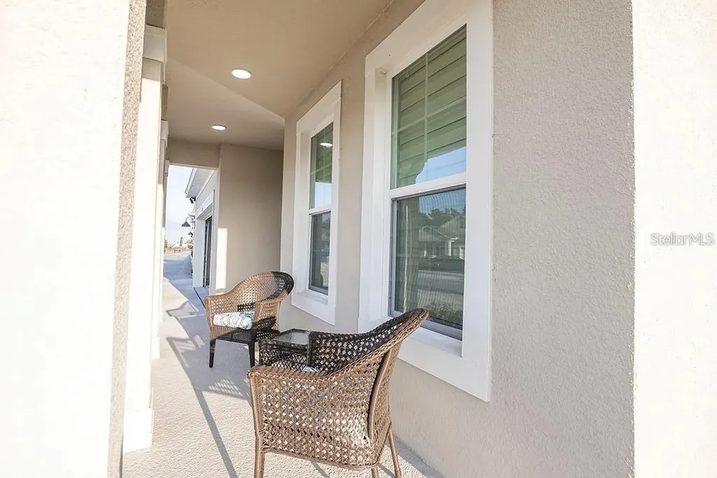 2937 Hooded Crane Cove Harmony FL 34773