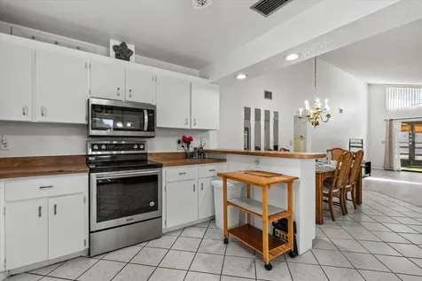 5400 34th Street W Bradenton FL 34210