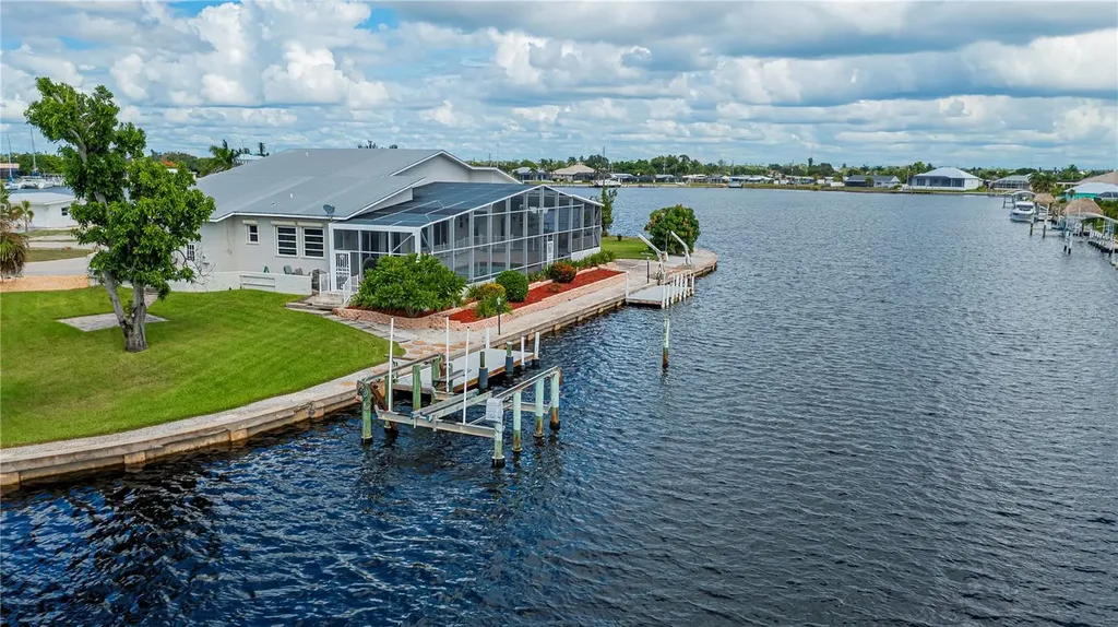171 Morgan Lane SE Port Charlotte FL 33952