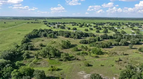232 Foxhall Circle Sebring FL 33876