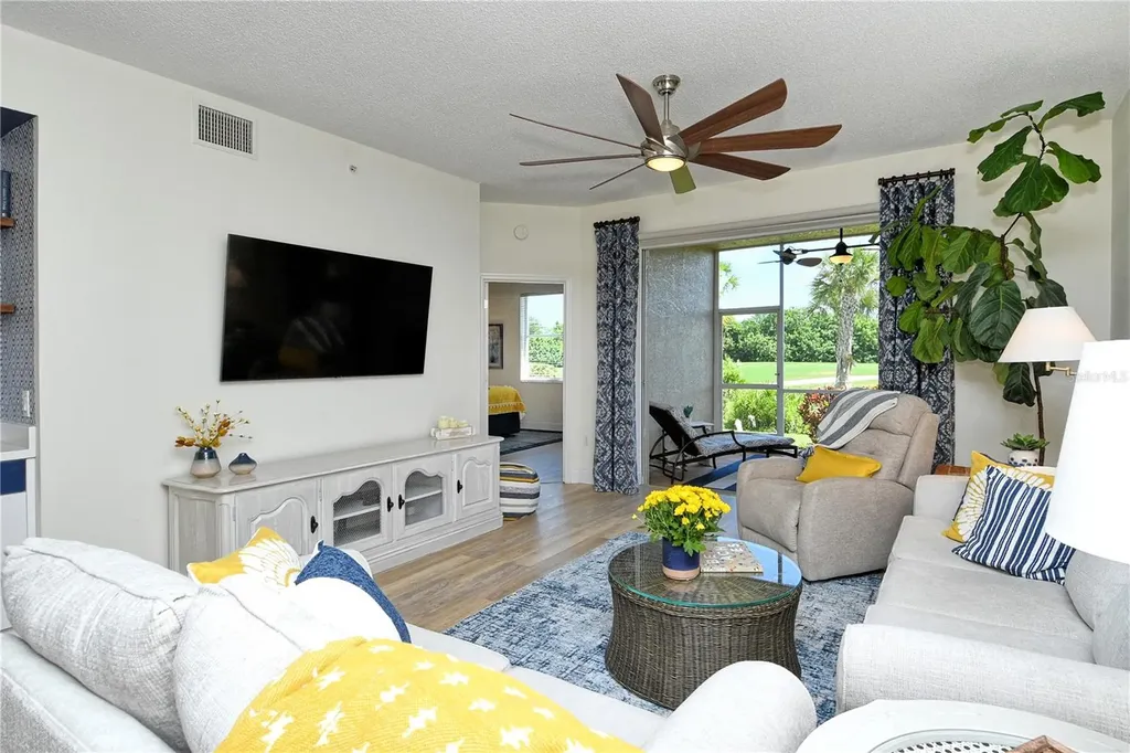 5221 Mahogany Run Avenue Sarasota FL 34241