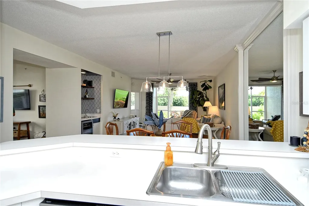 5221 Mahogany Run Avenue Sarasota FL 34241