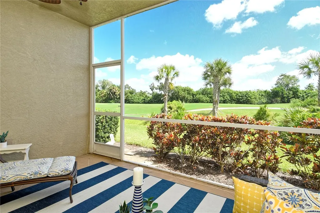 5221 Mahogany Run Avenue Sarasota FL 34241