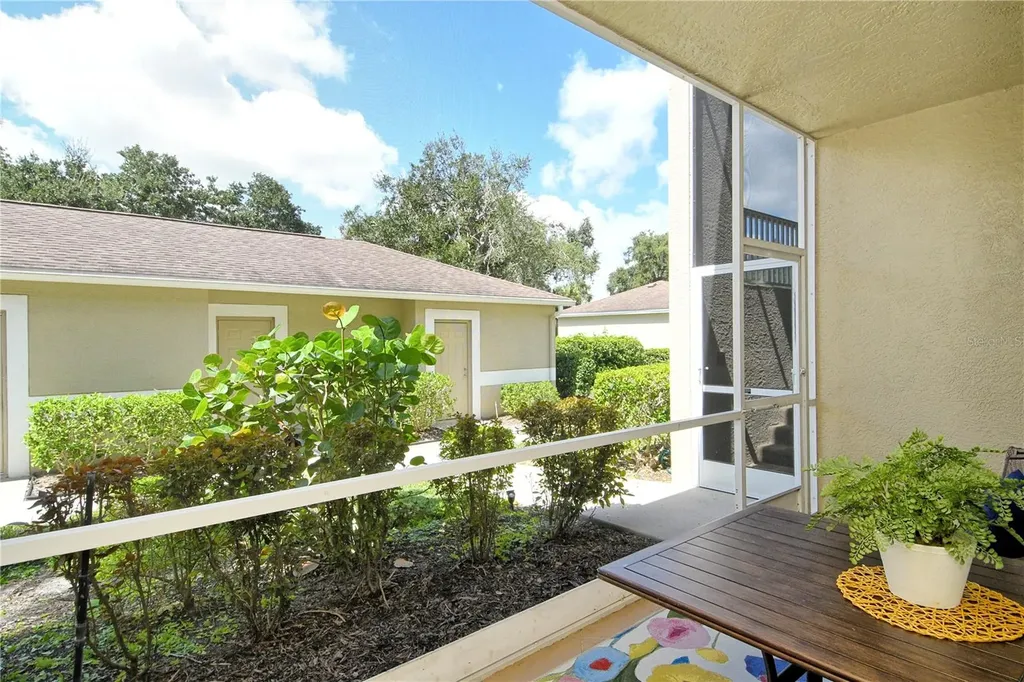 5221 Mahogany Run Avenue Sarasota FL 34241