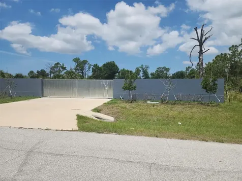 7401 Sawyer Circle Port Charlotte FL 33981